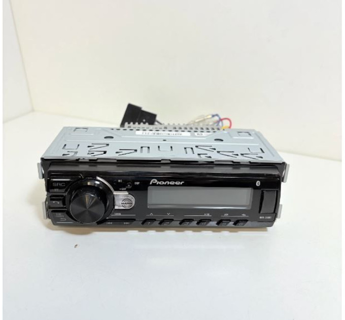 Автомагнітола Pioneer MVH-230BT