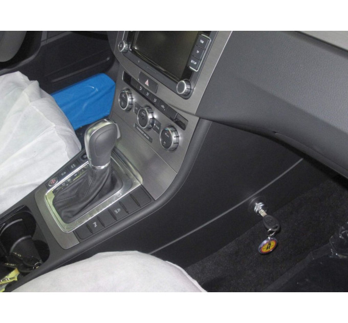Замок на КПП Bear-Lock Volkswagen Passat 1586K