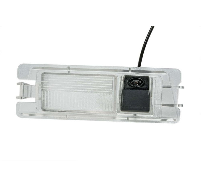 Штатна камера заднього огляду Fighter CS-CCD+FM-55 (Nissan)