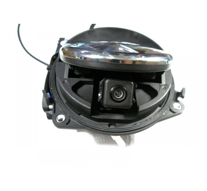 Камера в ручку багажника Baxster HQC-801 VW Golf 5-6