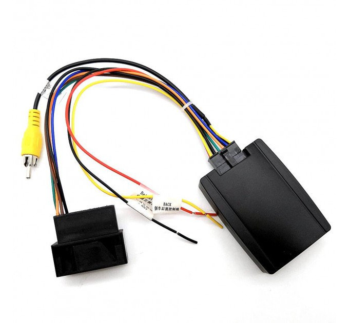 Адаптер штатной камеры Torssen VW CAN RGB-RCA